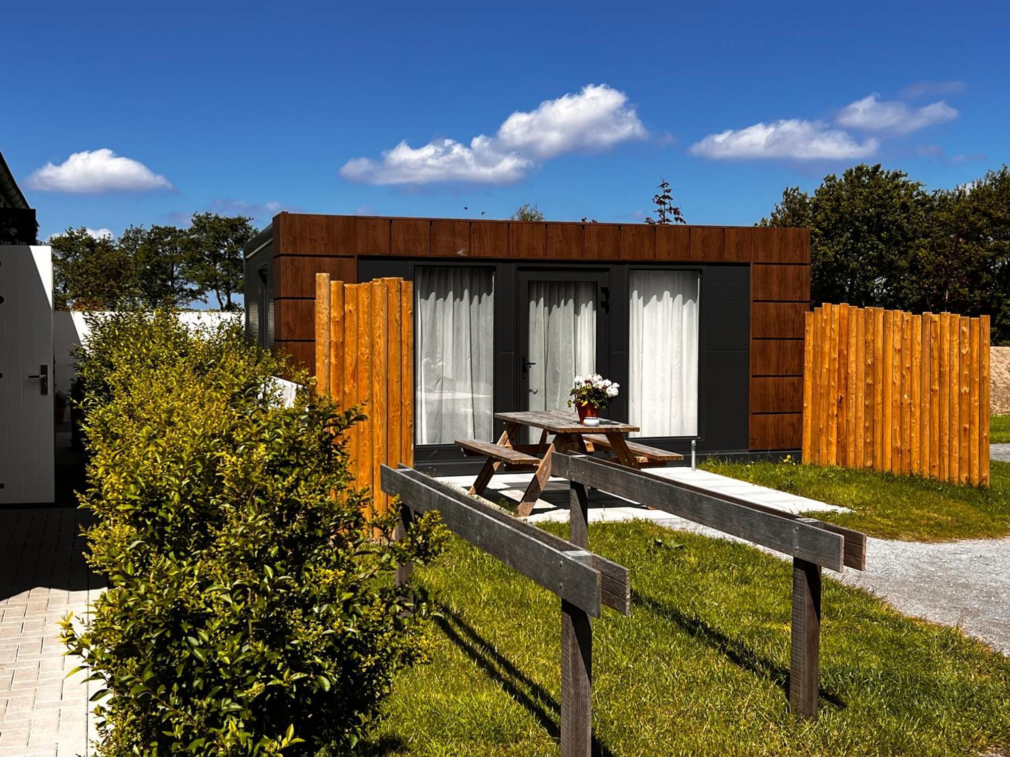 B&B Prive Tiny House Bij Zee 스텔렌담 외부 사진
